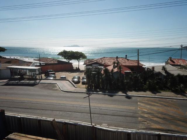 Frente Mar apartamento alto padrão 2dorm C/piscina e salão de festas no terraço - Foto 4