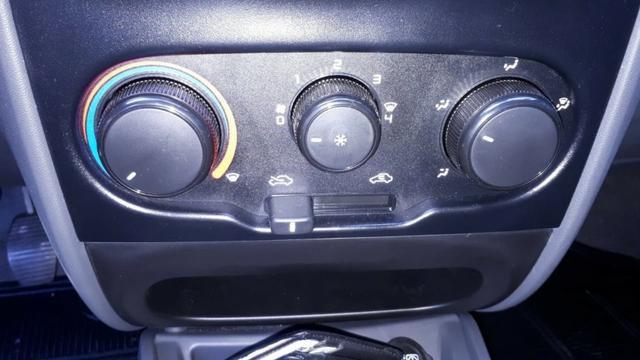 Fiat Strada Hard Working CS Fire Flex 1.4 08 Válvulas 2019 - Foto 8
