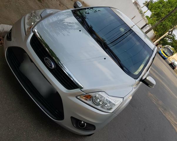Focus Hatch 1.6 - Foto 3