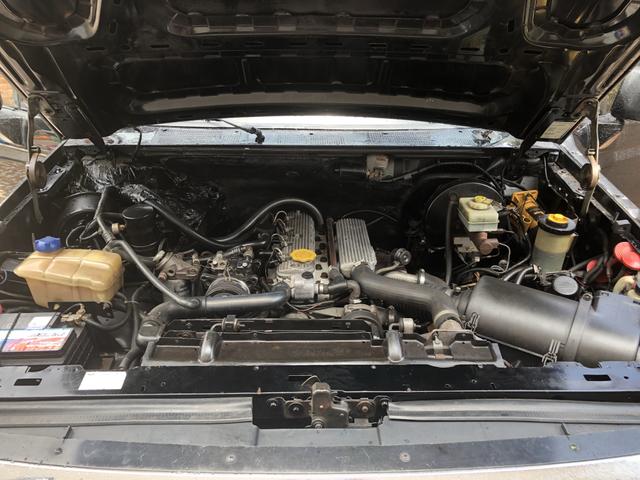 F1000 impecável diesel 4x2 - Foto 17