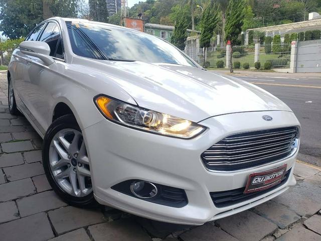 Ford fusion 2.5 com teto apenas 69mil km