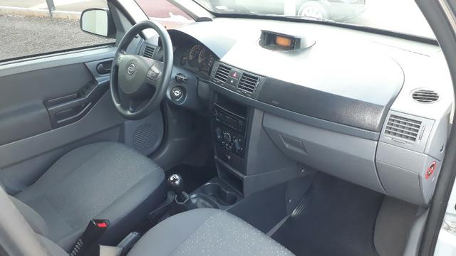 Meriva 1.4 8v Air bag e ABS - Foto 8