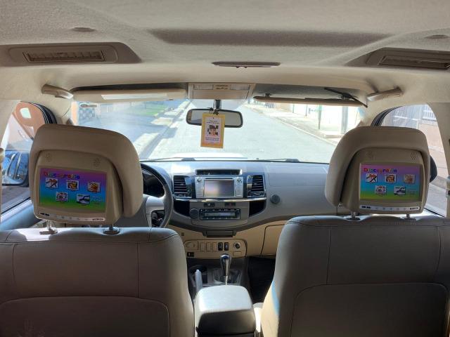 Hillux SW4 nova!!!! Diesel, 4x4, 7 lugares!!!! - Foto 8