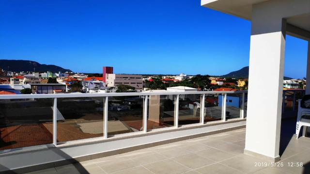 Linda cobertura alto padrão 3dorm 1suite finamente mobiliada 2vagas no centrinho Ingleses - Foto 3