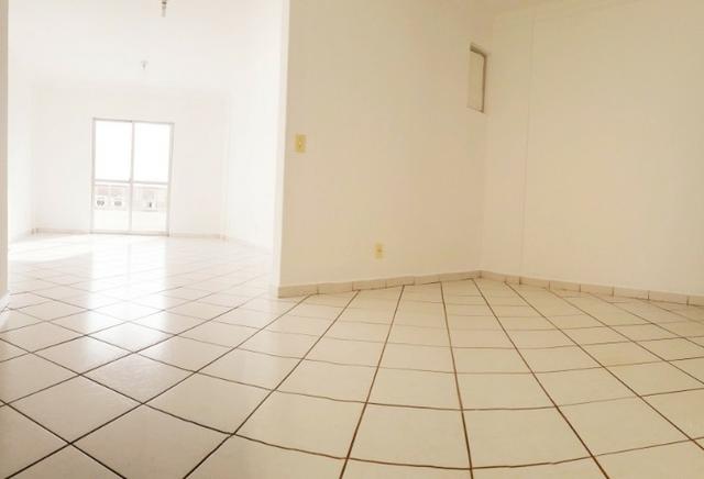 Apto grande, confortável de 3 quartos, 2 suítes, St. Sudoeste - Goiânia-GO