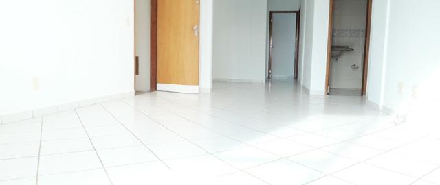 Apto grande, confortável de 3 quartos, 2 suítes, St. Sudoeste - Goiânia-GO - Foto 3