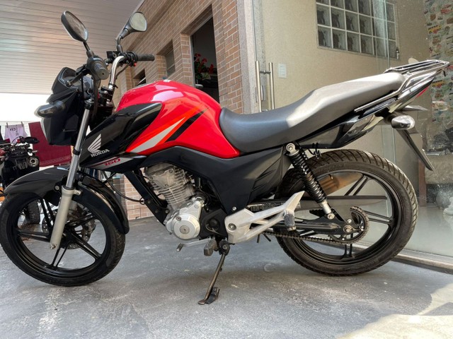 TITAN 160 2017