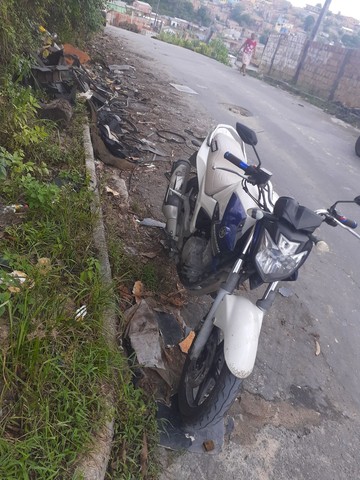 MOTO FAZER 250