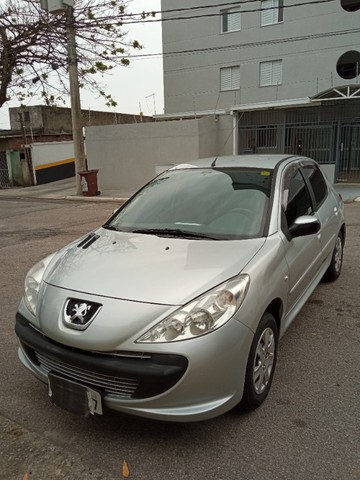 PEUGEOT 207 XR 1.4