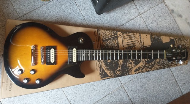 Guitarra Epiphone Les Paul Studio LT  - Foto 3