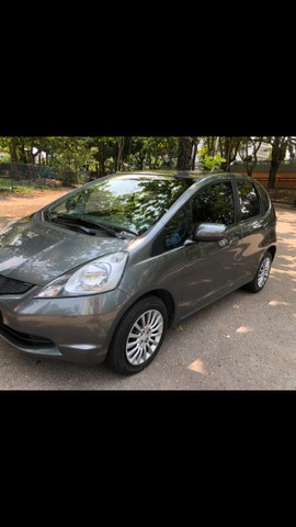 HONDA FIT DX MT 2012