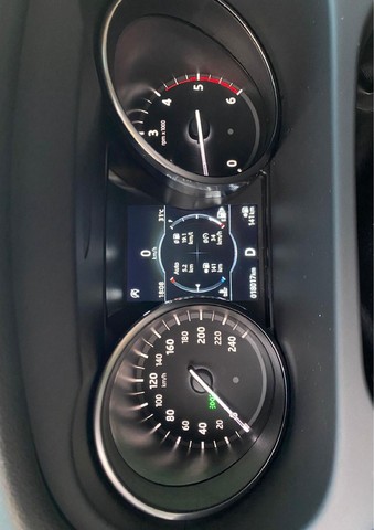 LAND ROVER DISCOVERY SPORT 2019 IMPECAVEL