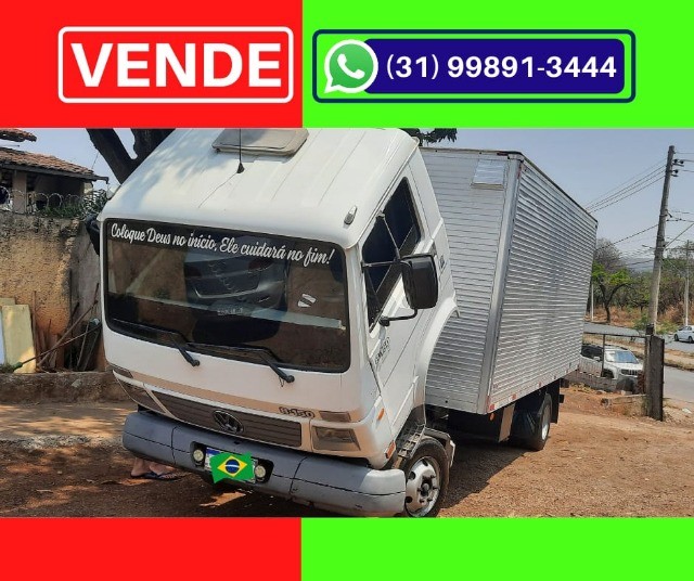 VENDE CAMINHÃO 8-150, MOTOR SÉRIE 10, ANO 2004, MG