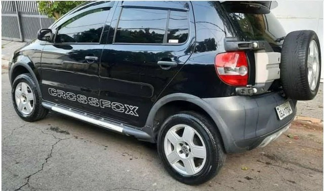 CARRO VOLKSWAGEN CROSSFOX