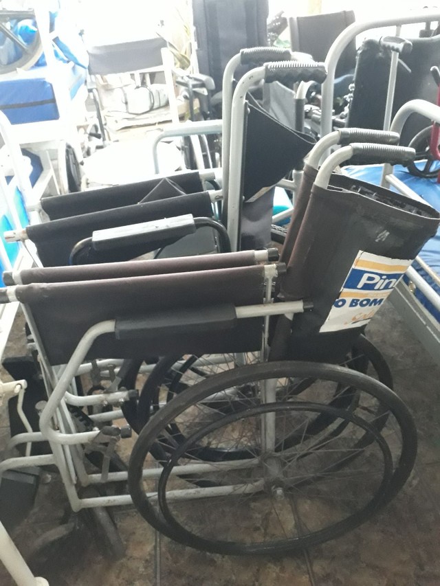 Cadeiras de rodas - Foto 4
