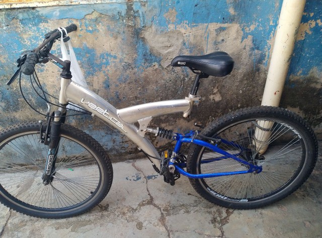 schwinn vertical pk7 mountain bike