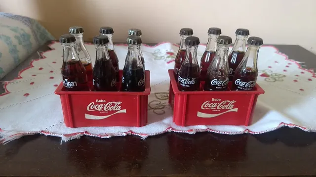 Mini Coca Cola Garrafinhas,engradado,caminhão Antigo Brinquedo