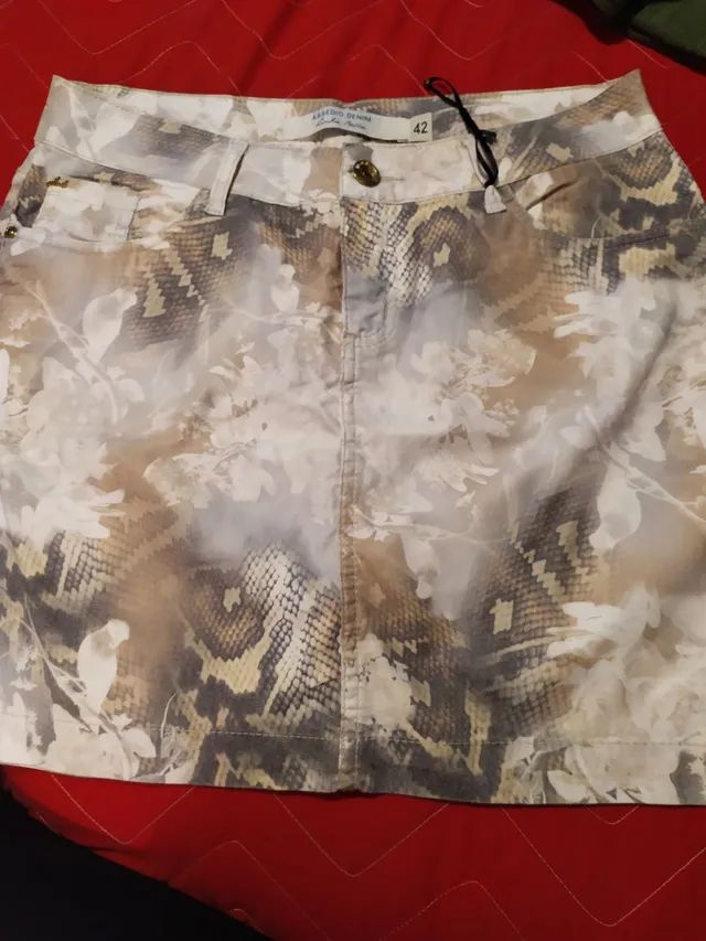 Saia estampada 42