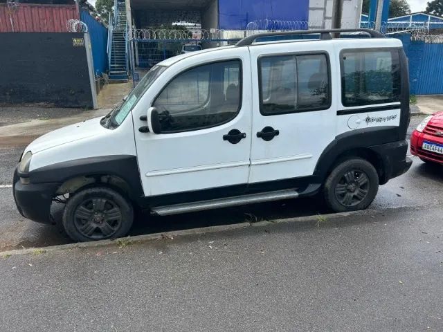 Sucata Fiat Doblo Adventure 1.8 Gasolina 2005 - Foto 9