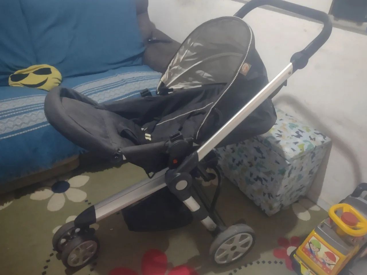 Carrinho bebê 3 rodas - Foto 2