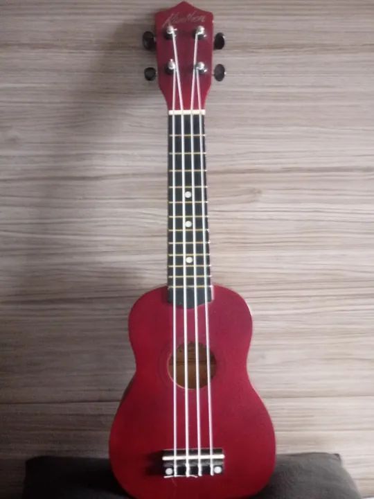 Ukulele Kauthon soprano cor vinho