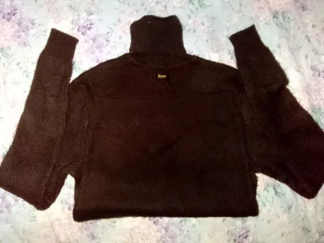 2 BLUSAS DE FRIO TAM.P FEMININA. - Foto 2