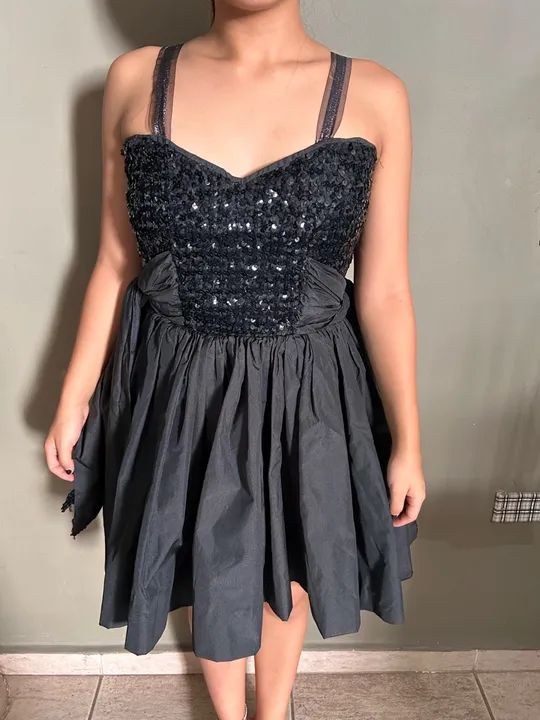 Vendo vestido curto
