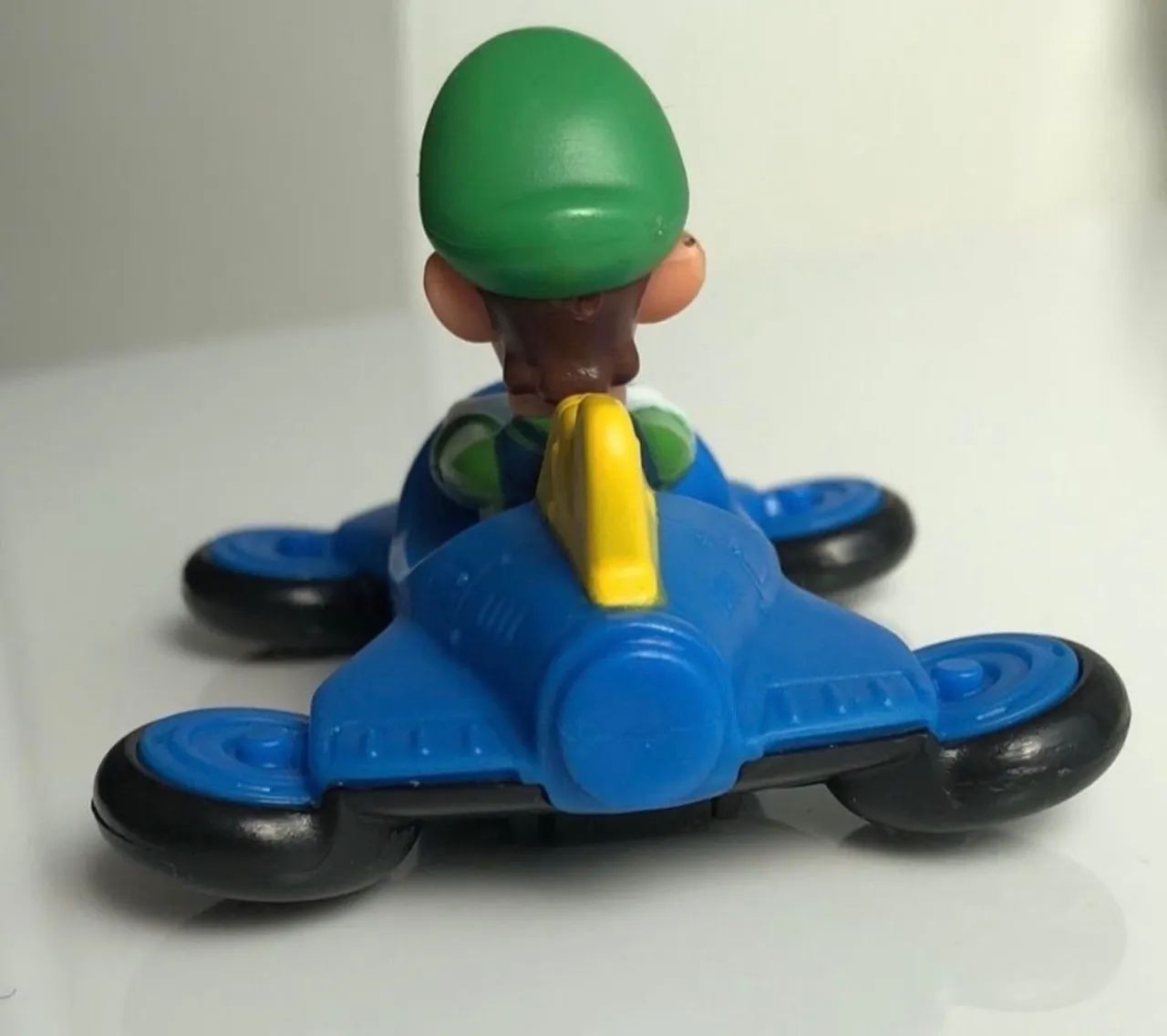 luigi - mario kart (com adesivos) - Foto 3