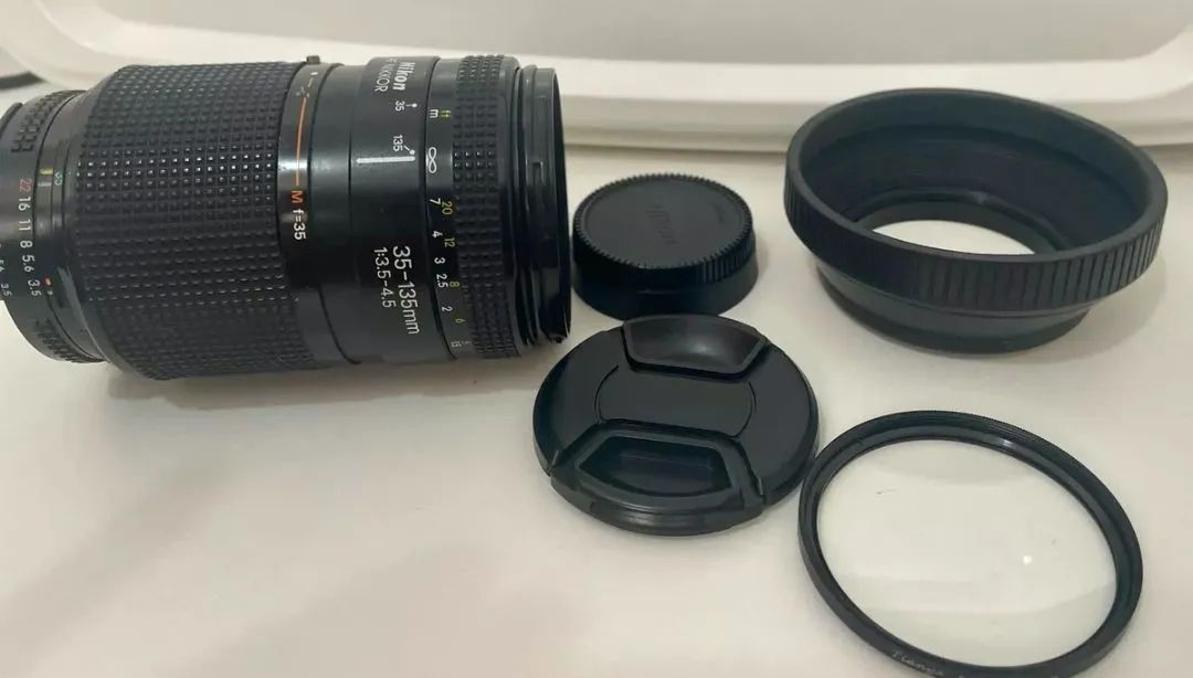 Lente Nikon AF Nikkor 35-135mm 1: 3.5-4.5 (?) - Foto 4