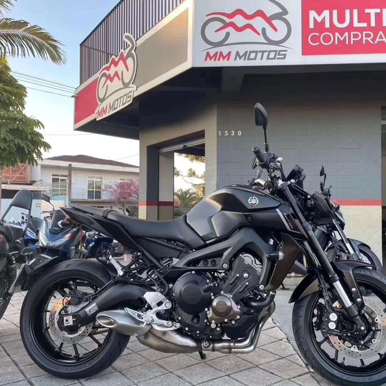Yamaha MT09 2024 com 976km!!! - Foto 2