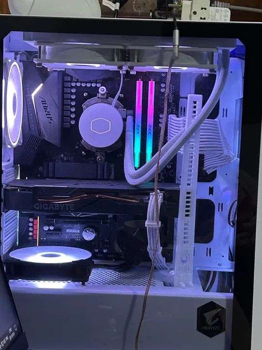 PC gamer | R7 5800x | 2060 SUPER 