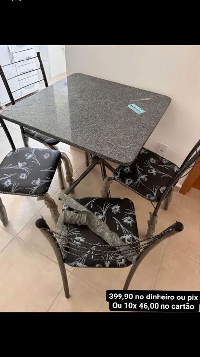 Conjunto de Mesa 4 cadeiras Nova  Promoção 
