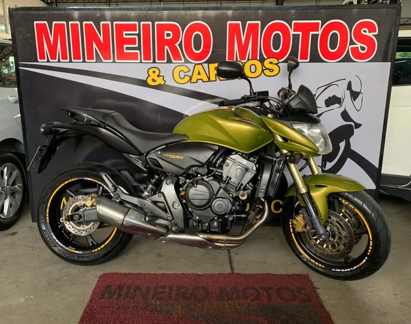 CB 600 F HORNET
