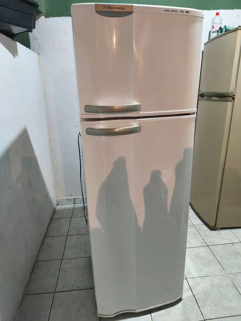 "geladeira electrolux 2 portas" - Geladeiras e Freezers no Brasil
