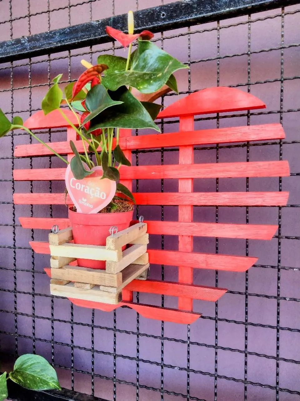 PAINEL DE MADEIRA PARA PLANTAS  - Foto 5