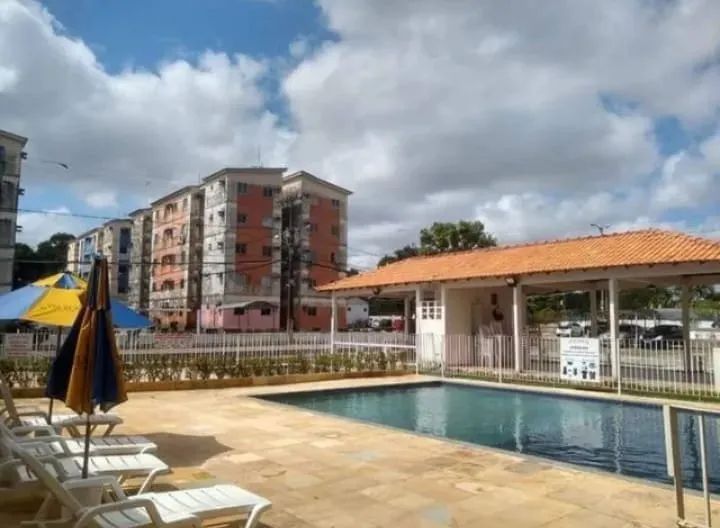 VENDE-SE EXCELENTE APARTAMENTO NO VIA ROMA