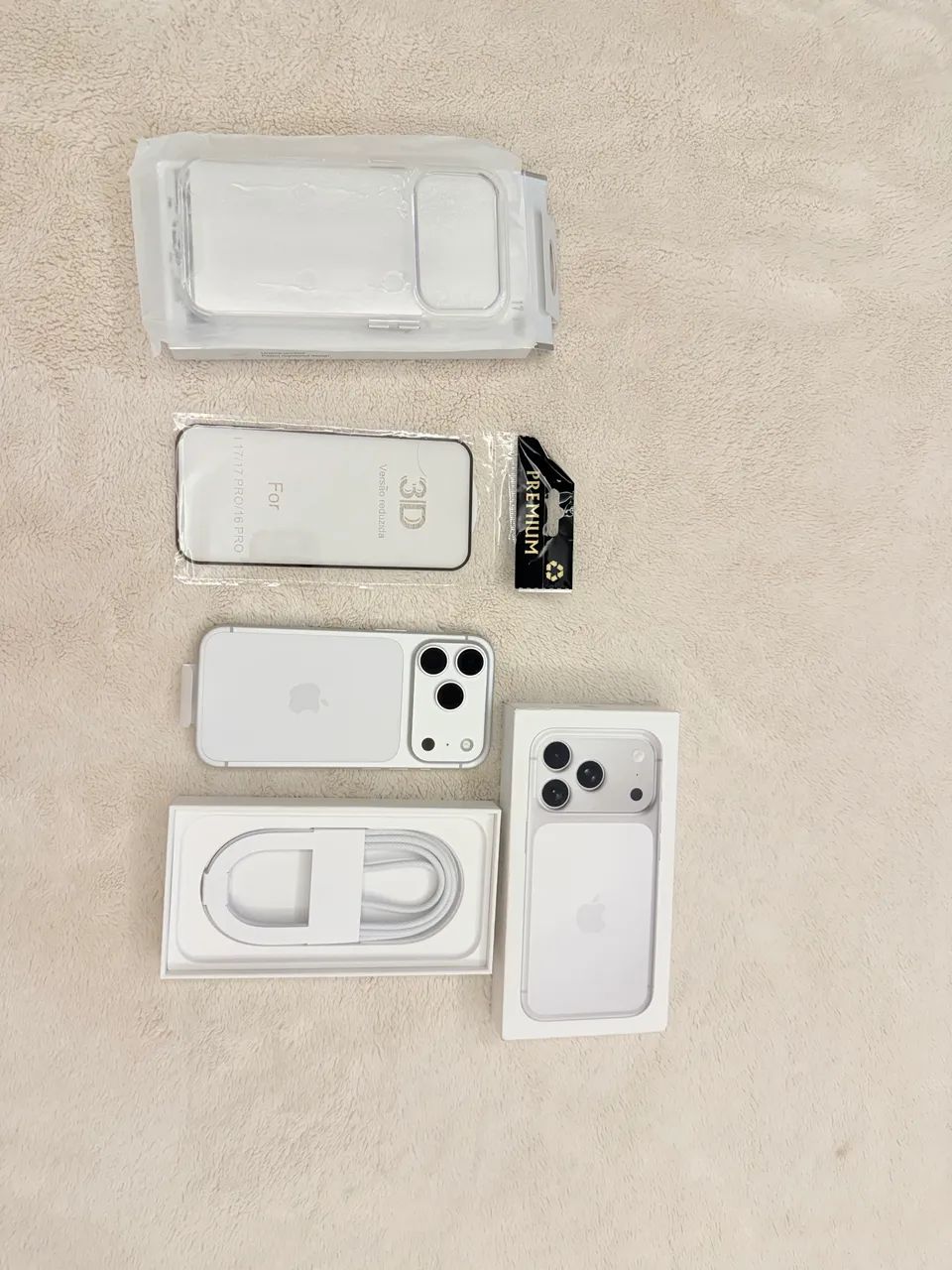 IPHONE 17 Pro 256GB Silver Novo na caixa - Celulares e Smartphones