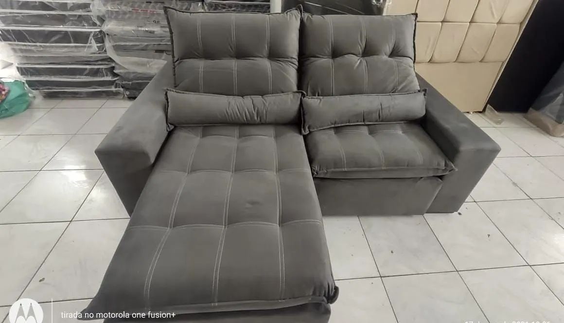 SOFÁ MILENIUM 2.50mts  RETRÁTIL E RECLINÁVEL  VELUDO  - Foto 3