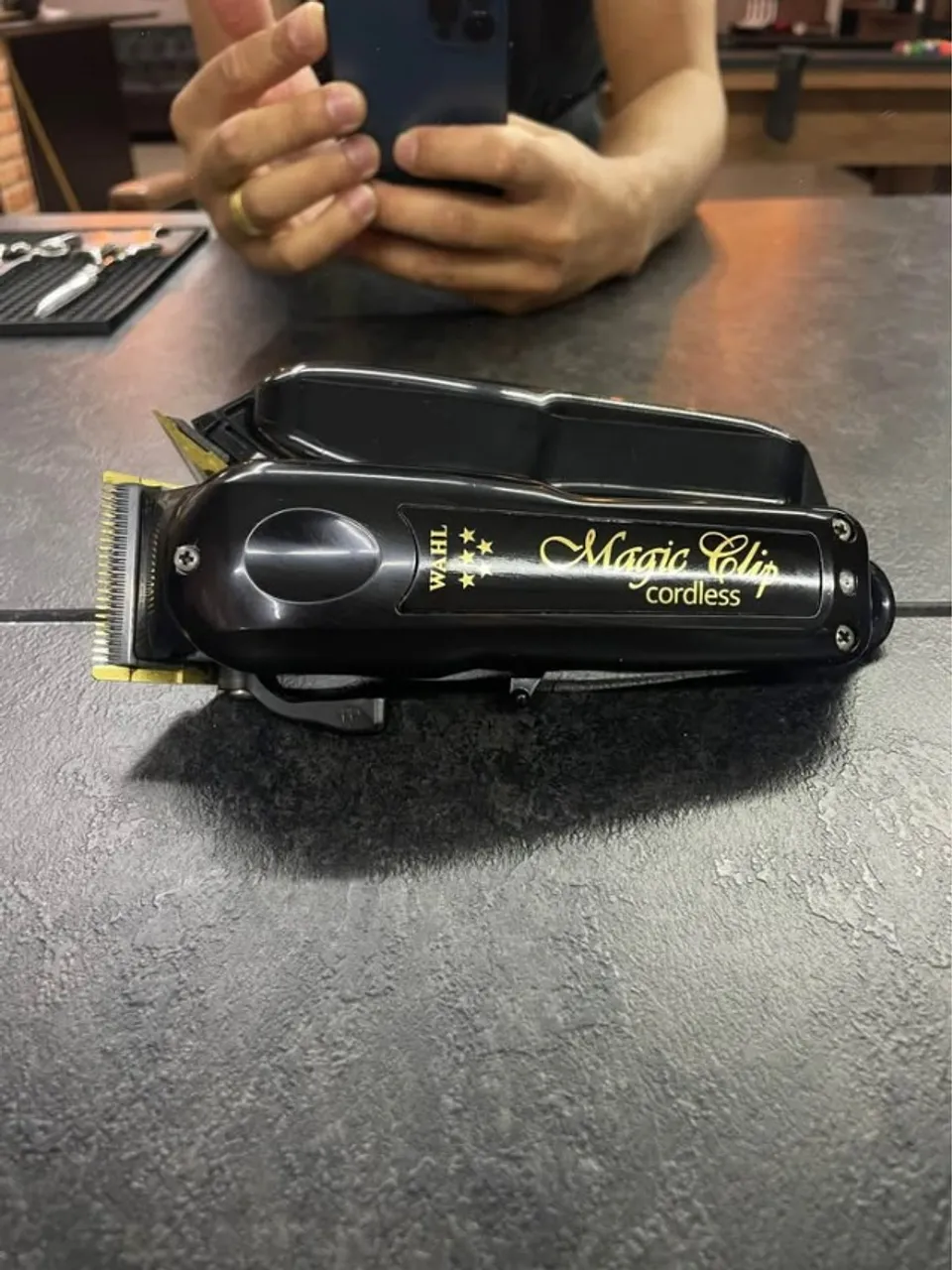 Máquina Wahl ÚLTIMO LANÇAMENTO - Magic Clip Cordless Black