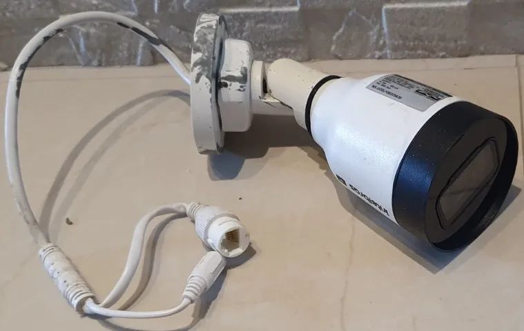 Câmera intelbras IP vip 1130 B 