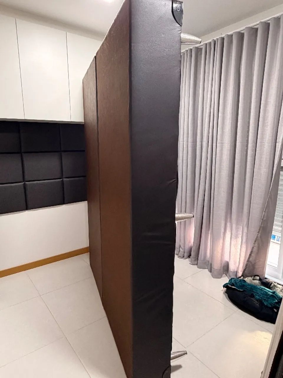 Queen-size bed box64985860150913120