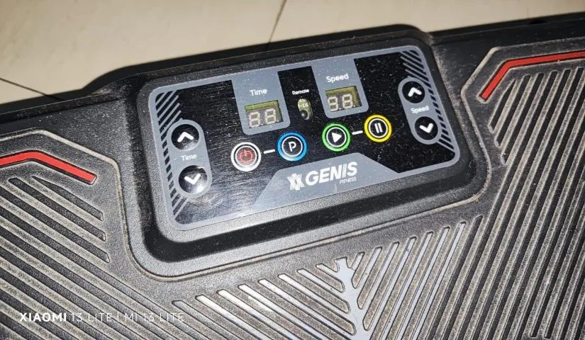 Plataforma vibratória GENIS - Malhe sem sair de casa - Foto 5