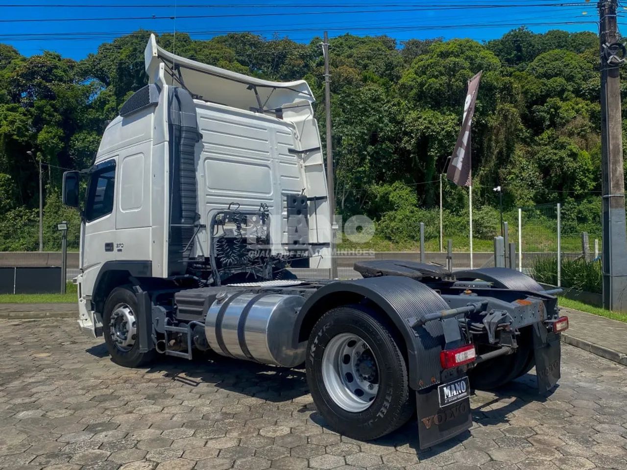 VOLVO FM 370 4x2 - Foto 5