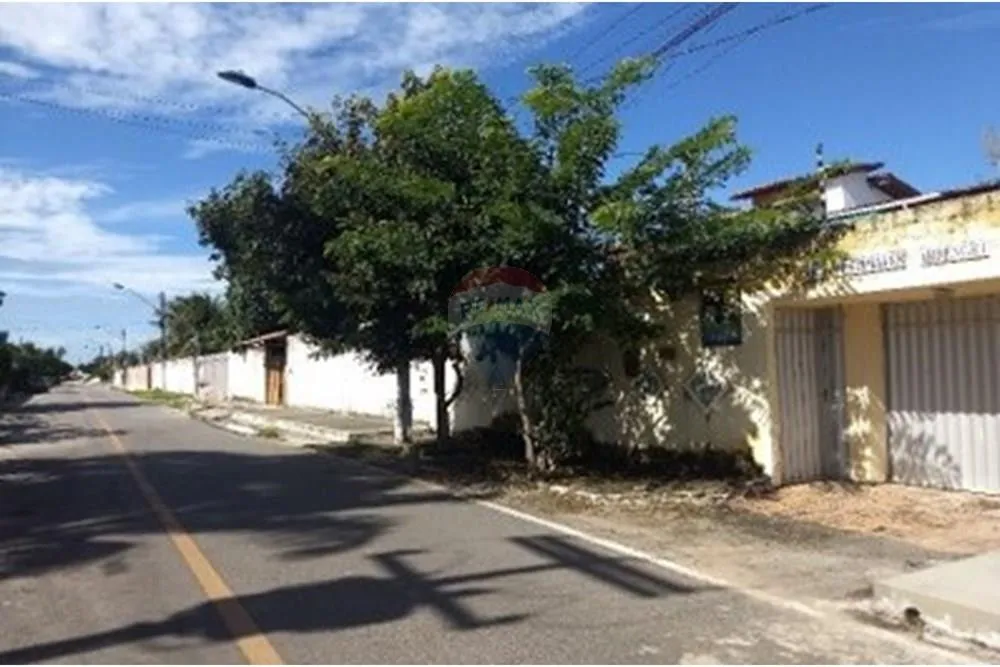 VENDA -EXCELENTE CASA NA RUA CURIMÃ - PRAIA DO FRANCÊS