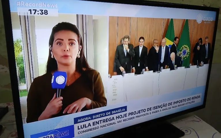 TV LG 42" Full hd -Não é Smart..