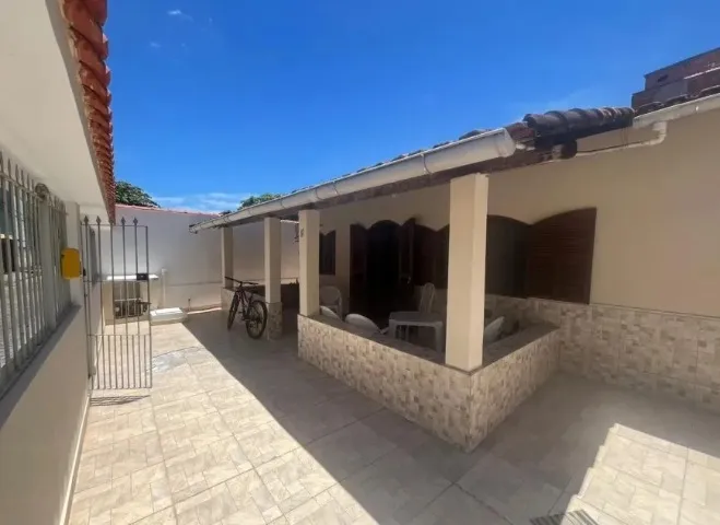 RIO DAS OSTRAS OPERARIO CASA À VENDA - 3 QUARTOS 2 BANHEIROS 100m²