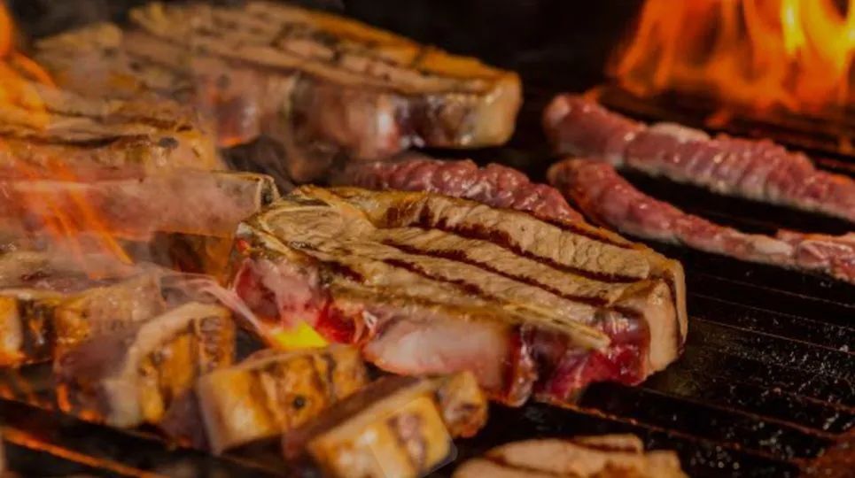 Churrasqueiro para suas festas * - Foto 2
