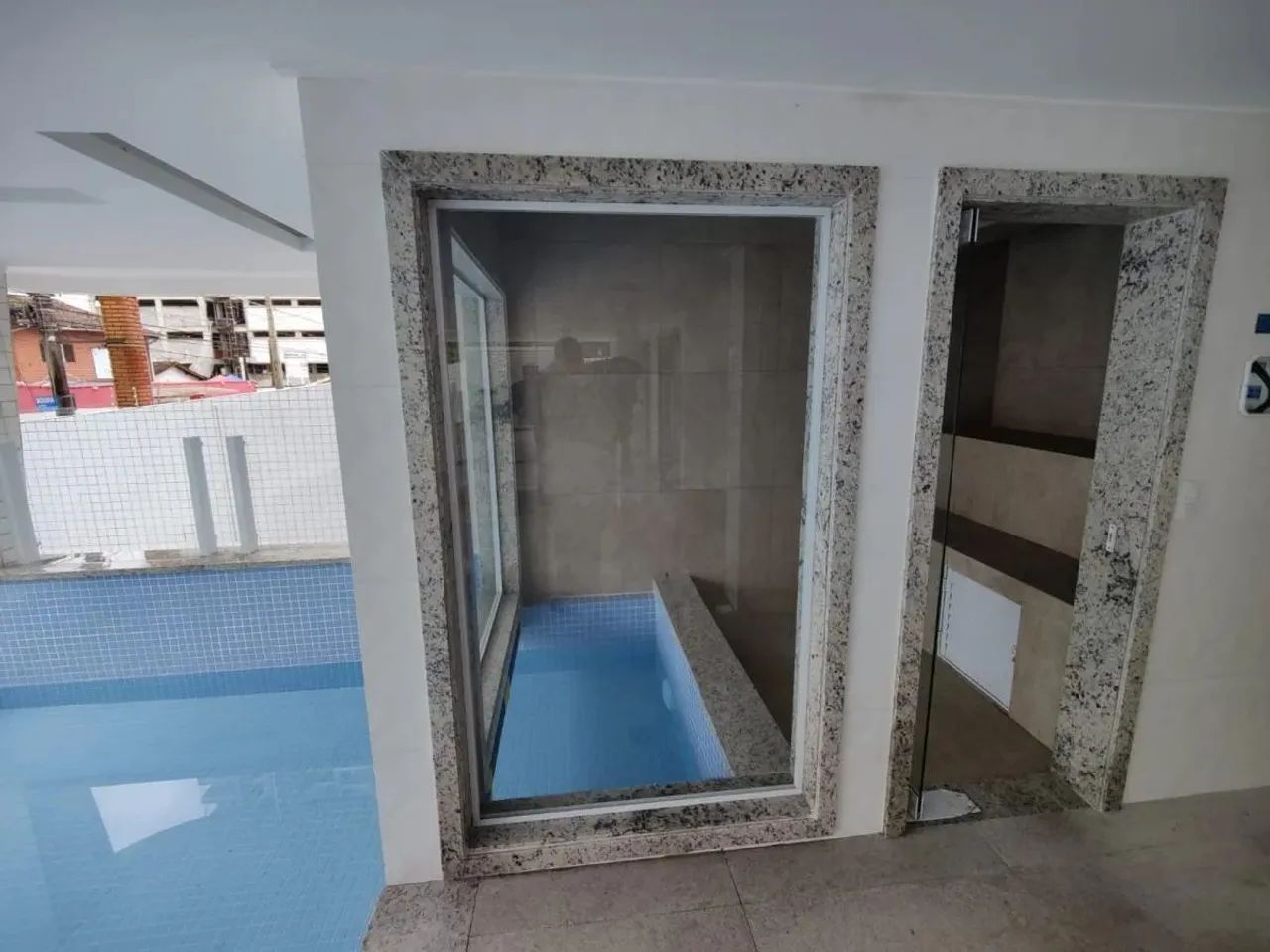 Apartamento para Venda em Praia Grande, Guilhermina, 2 dormitórios, 2 suítes, 1 banheiro,  - Foto 5