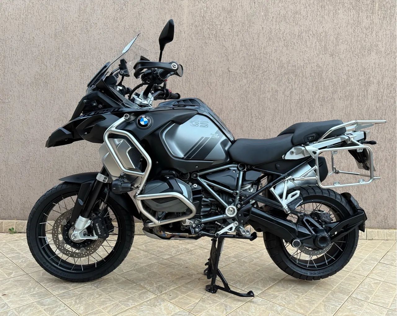 BMW R1250 adventure 2023 triplo black  - Foto 4
