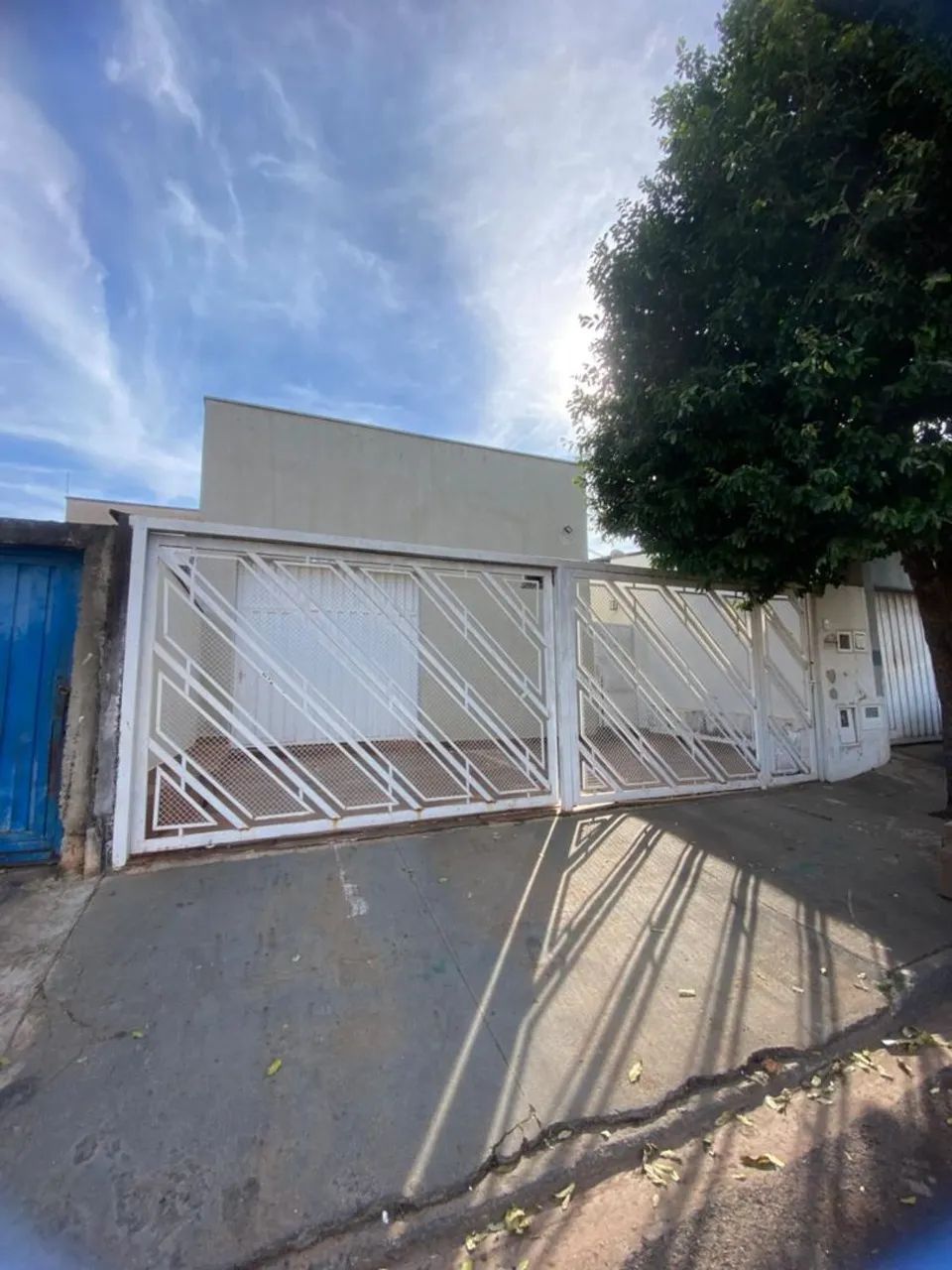 Casa com salão  comercial   - Foto 4